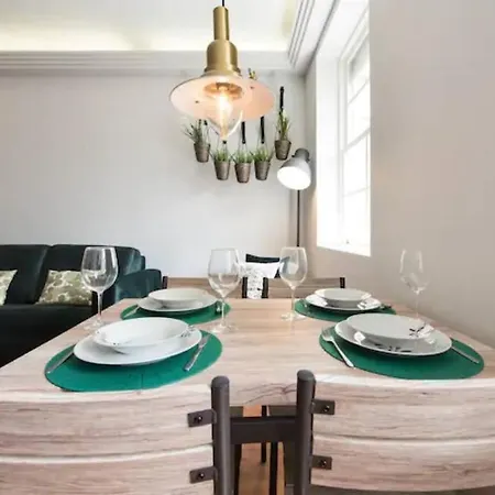 Sta Catarina - 2 Bedroom Apartment